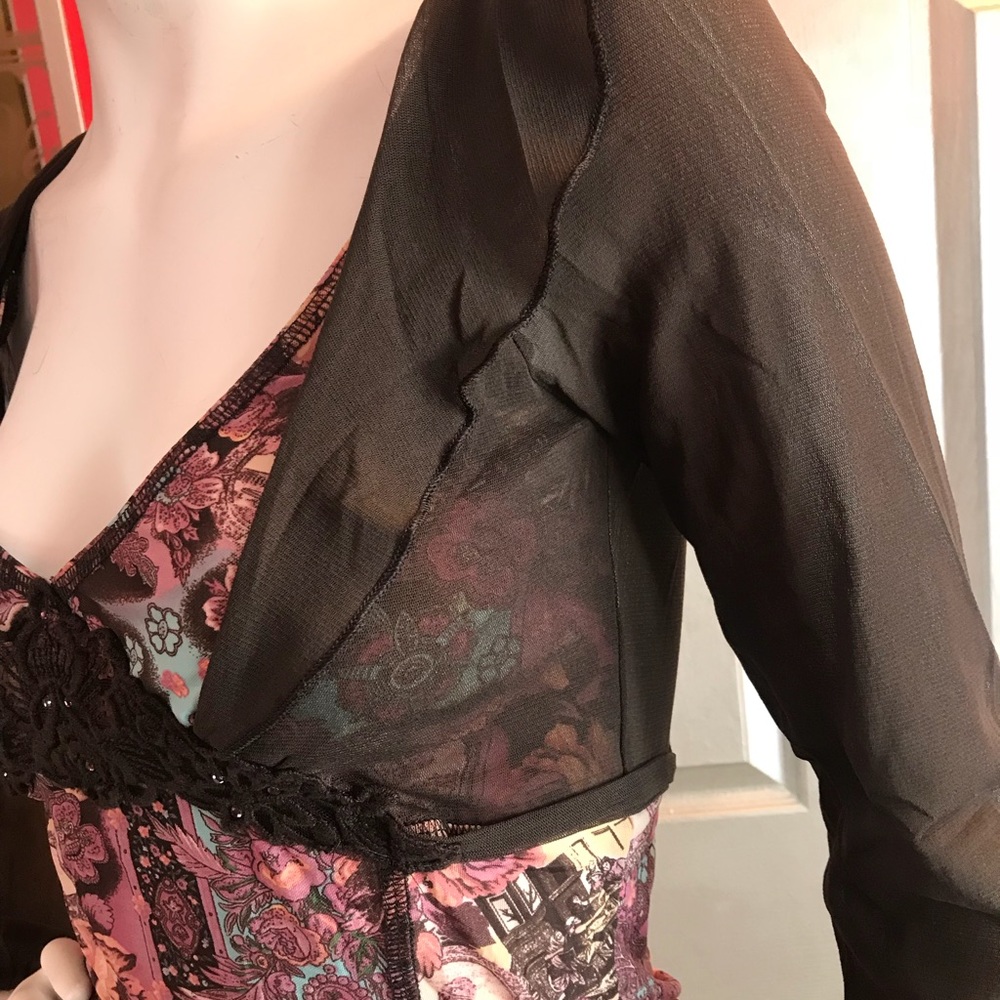 Brown and pink Parisian top. - Picture 5 of 7